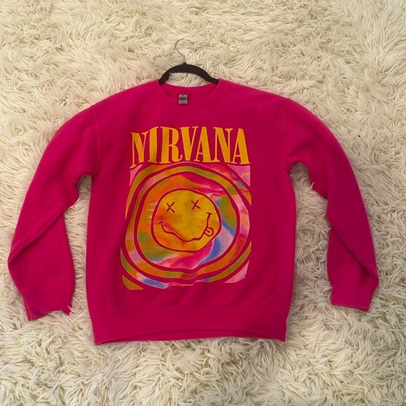 Gildan Tops - Women’s Nirvana Sweatshirt Small